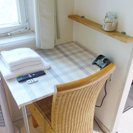 1 Zimmer In Wohngemeinschaft, Netflix, Premium Kabelfernsehen, Kueche Lejlighed Berlin Eksteriør billede