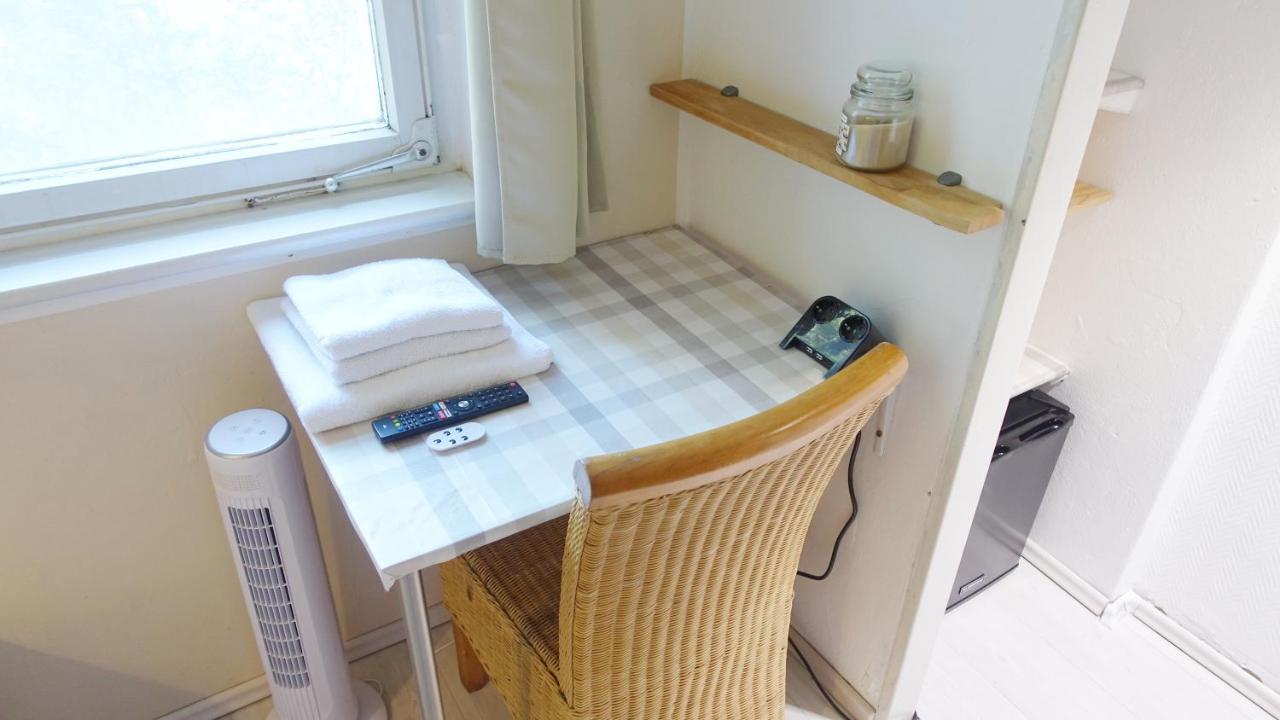 1 Zimmer In Wohngemeinschaft, Netflix, Premium Kabelfernsehen, Kueche Lejlighed Berlin Eksteriør billede